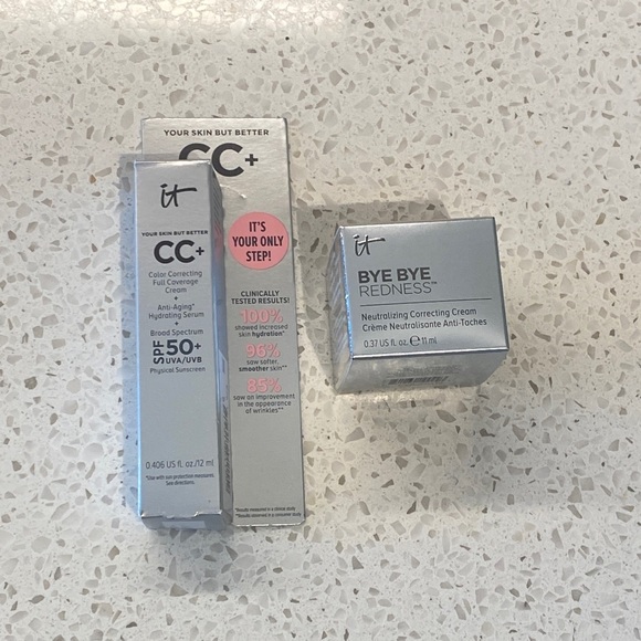 it cosmetics Other - NEW IT Cosmetics Correcting Duo